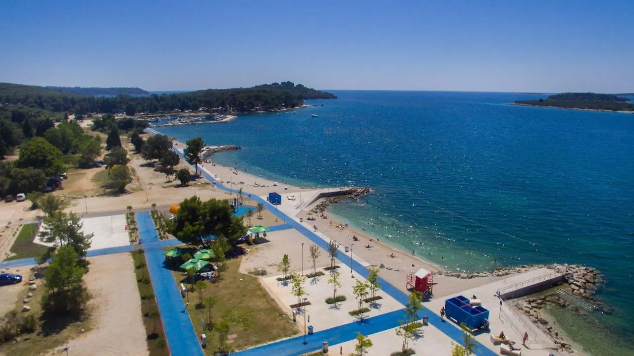 Apartment Marica Pula 0*,