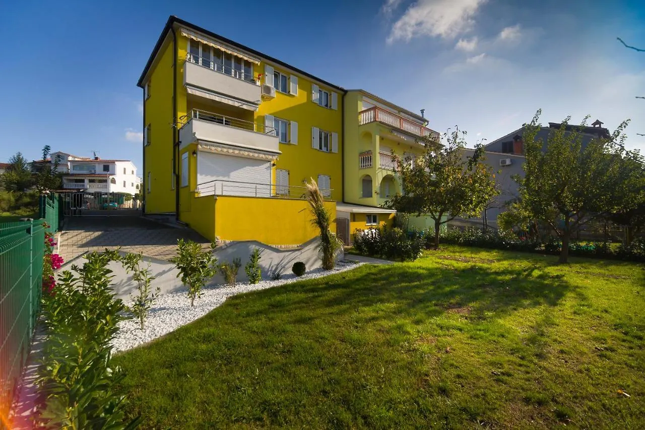 Apartment Marica Pula